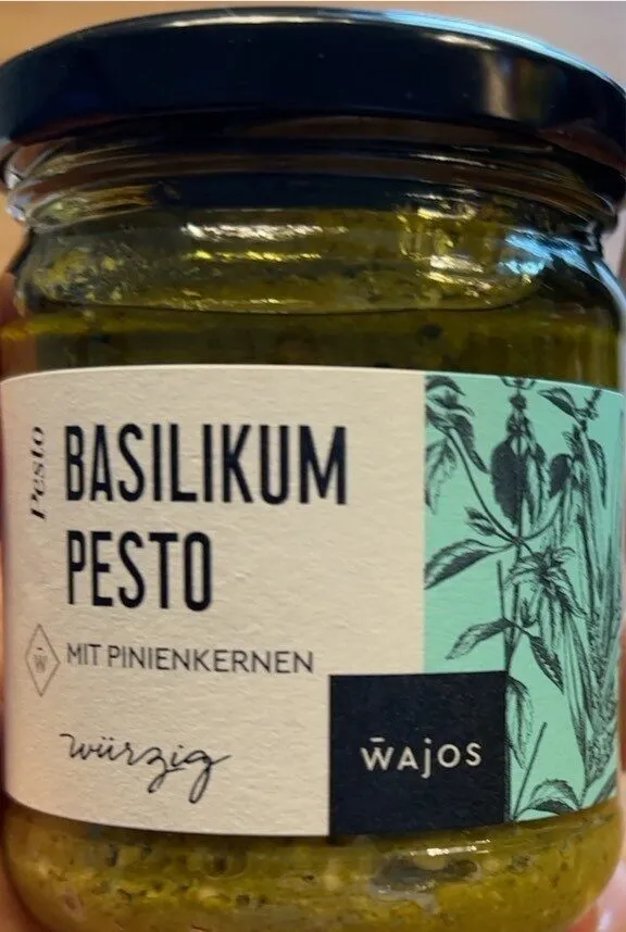 Basilikum pesto