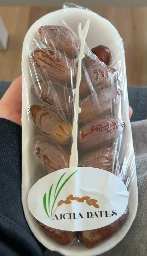 Aicha Dates