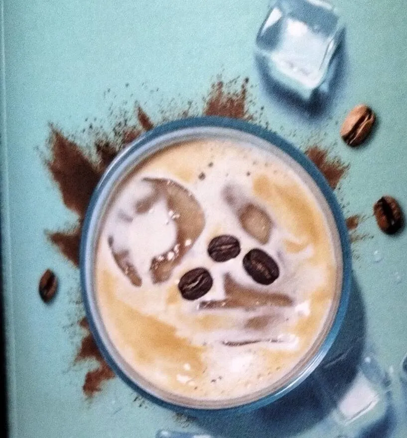 Iced caffe latte