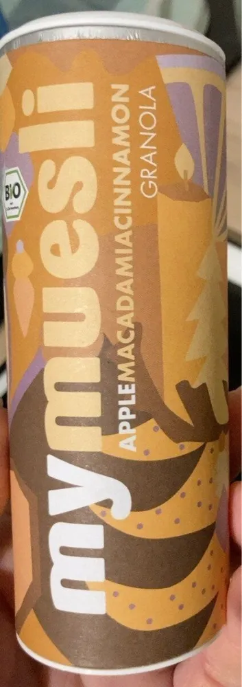 Applemacadamiacinnamongranola