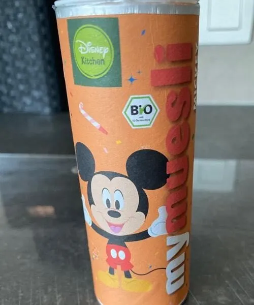 Disney 100