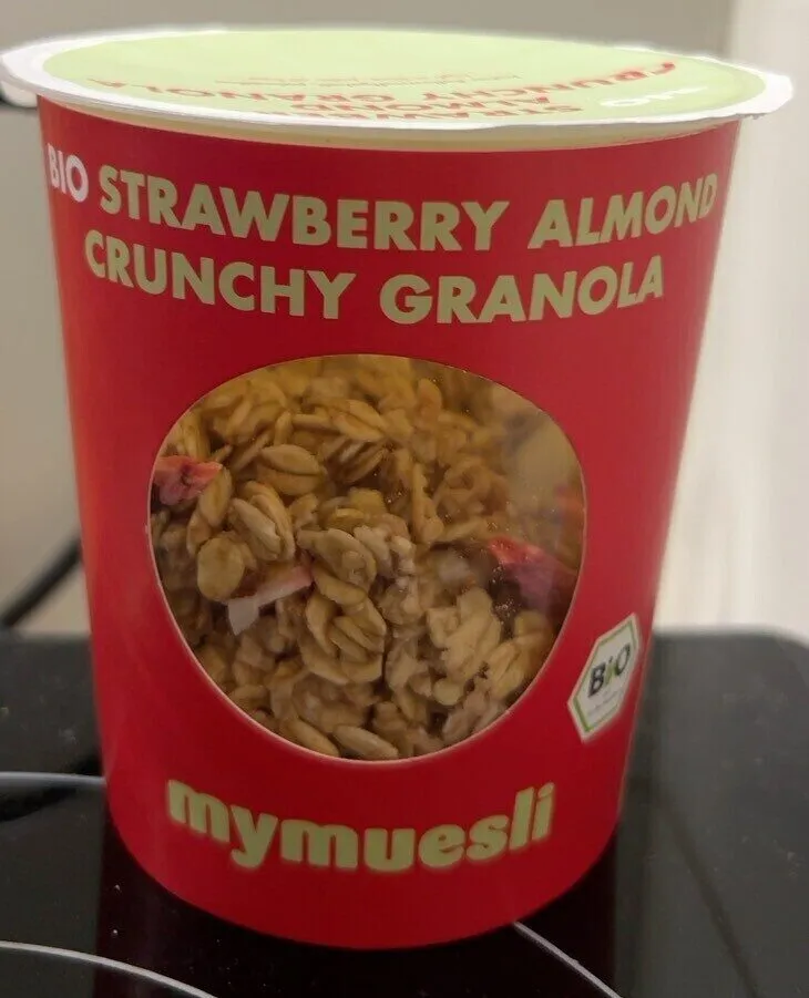 Bio strawberry almond crunchy granola