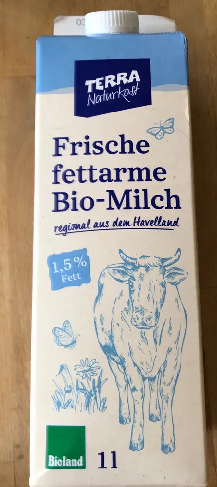 Frische fettarme Bio-Milch