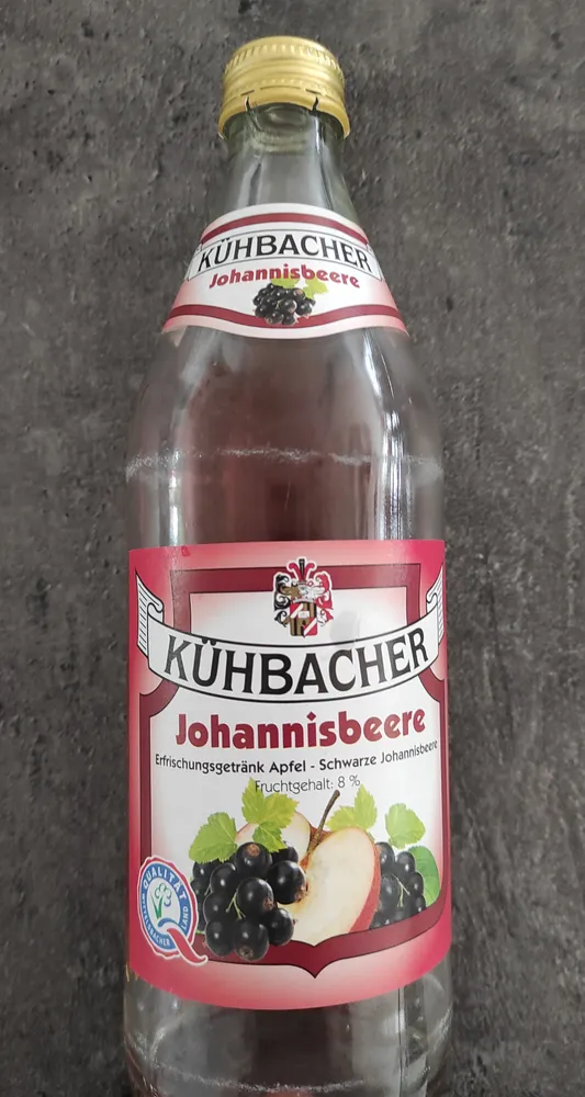 Johannisbeer Schorle