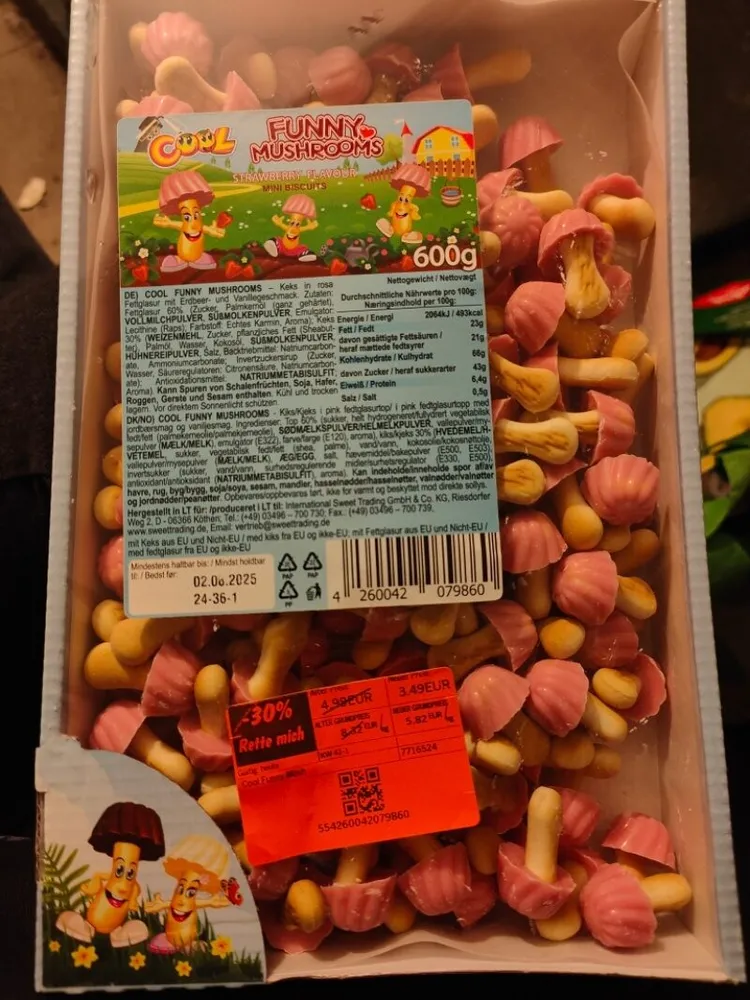 Funny Mushrooms Strawberry Flavor Mini Biscuits