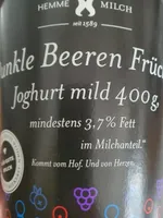Dunkle Beeten Früchte Joghurt