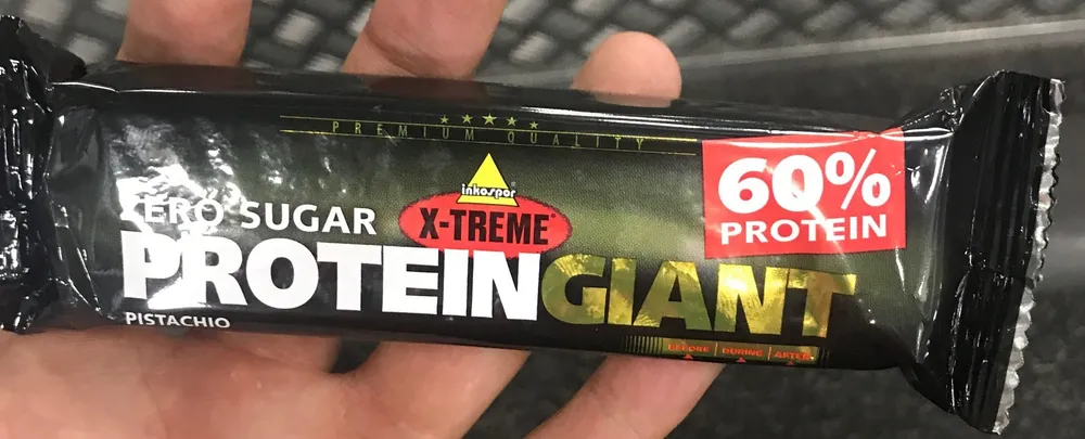 Protein giant