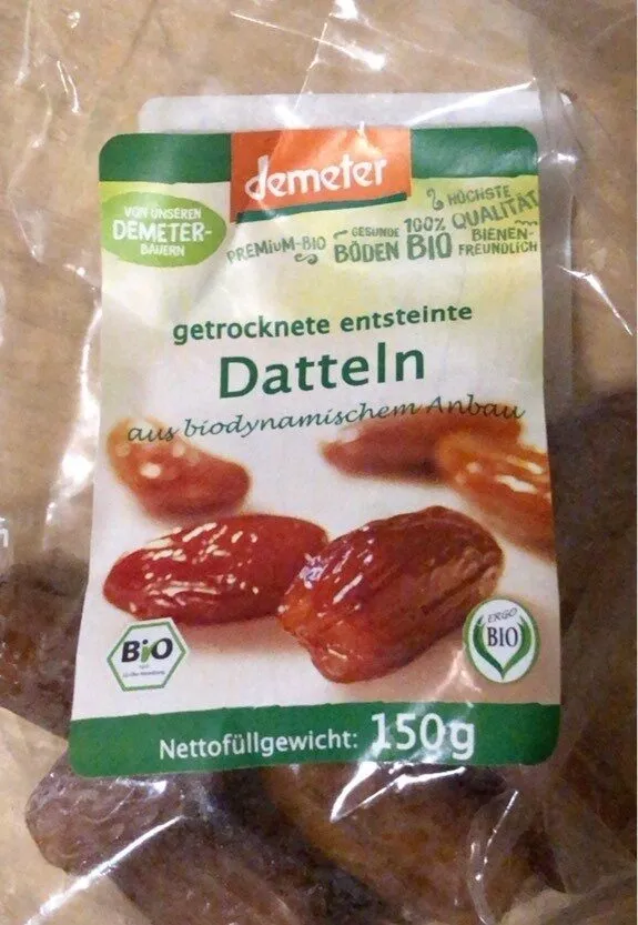 Getrocknete entsteinte Datteln