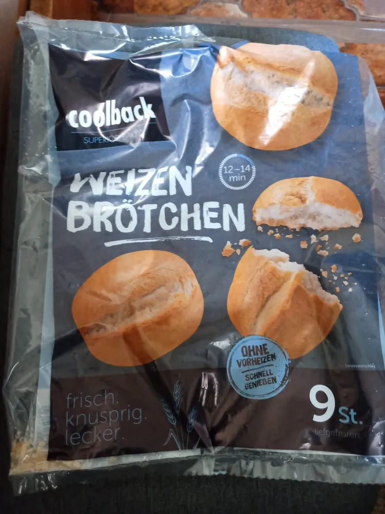 9 Weizenbrötchen