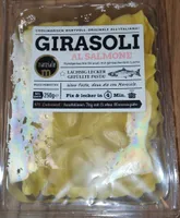 Nudeln gefüllt mit Räucherlachs & Ricotta (Girasoli al salmone)