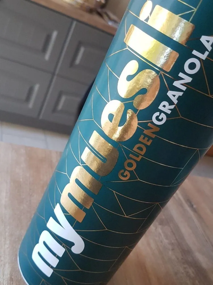 Muesli golden granola