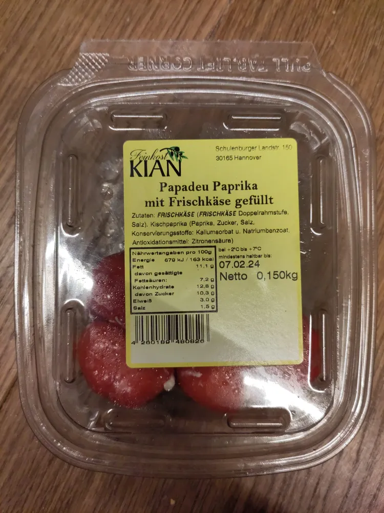 Papadeu Paprika mit Frischkäse gefüllt