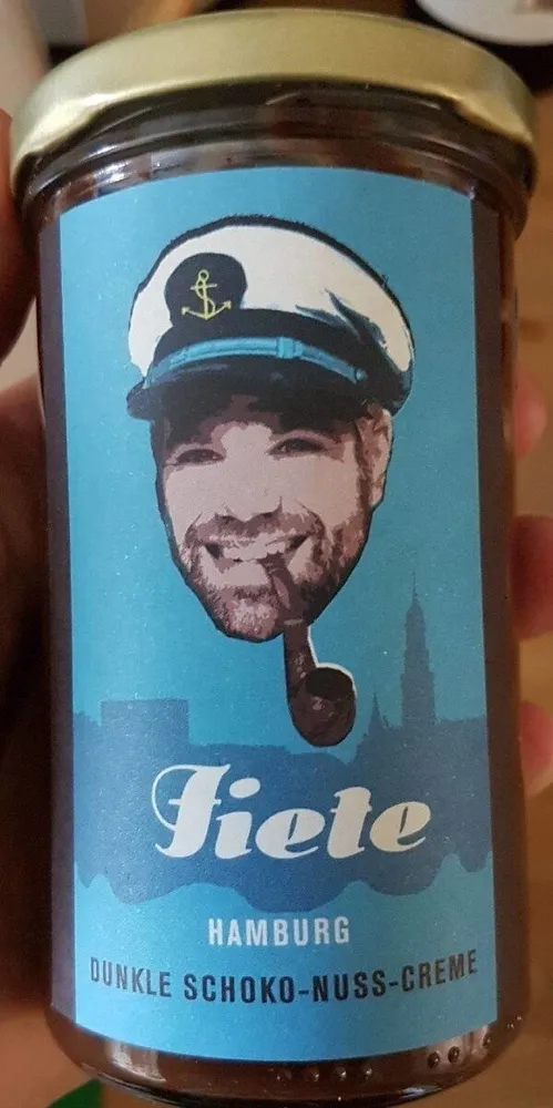 Dunkle shoko-nuss-creme