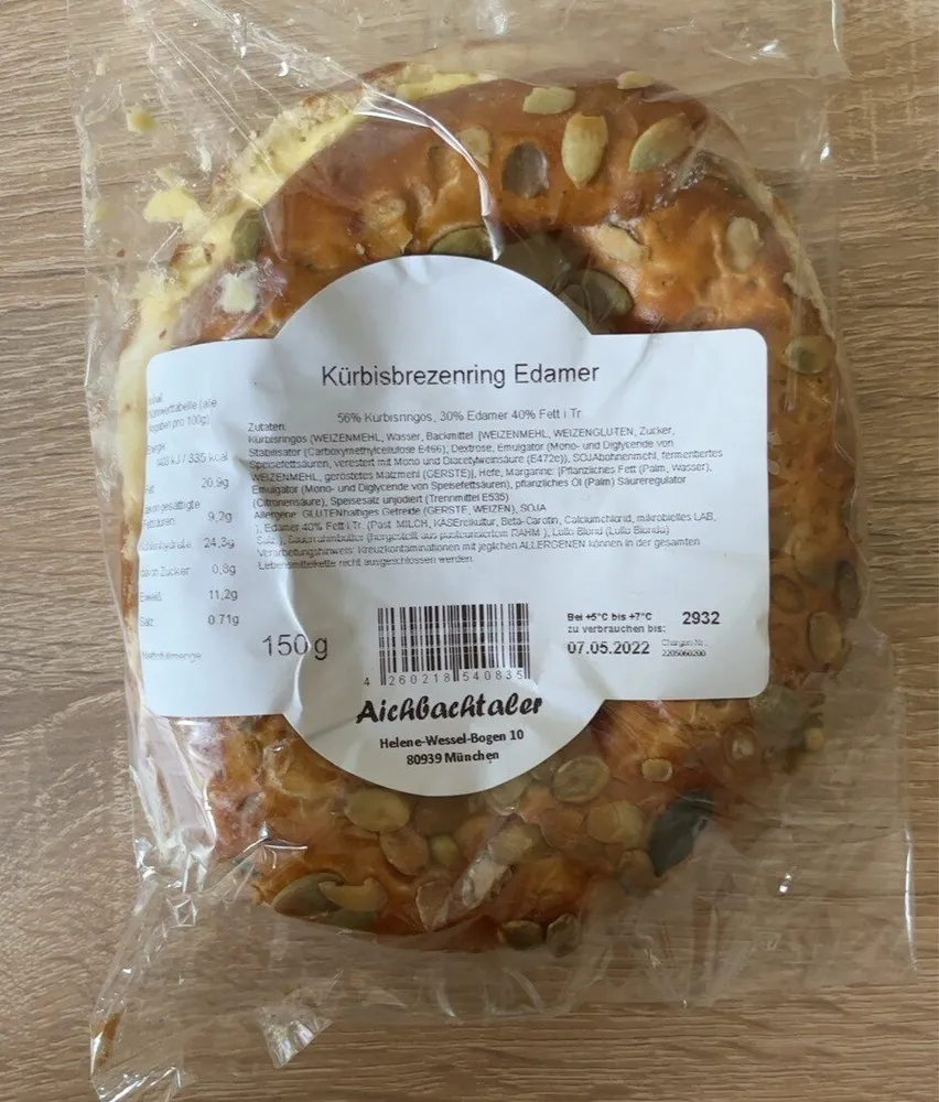 Kürbisbrezenring Edamer