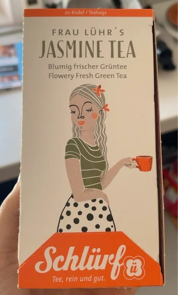 Jasmin Tee