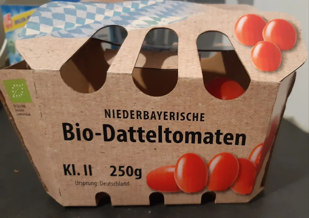 Niederbayerische Bio-Datteltomaten