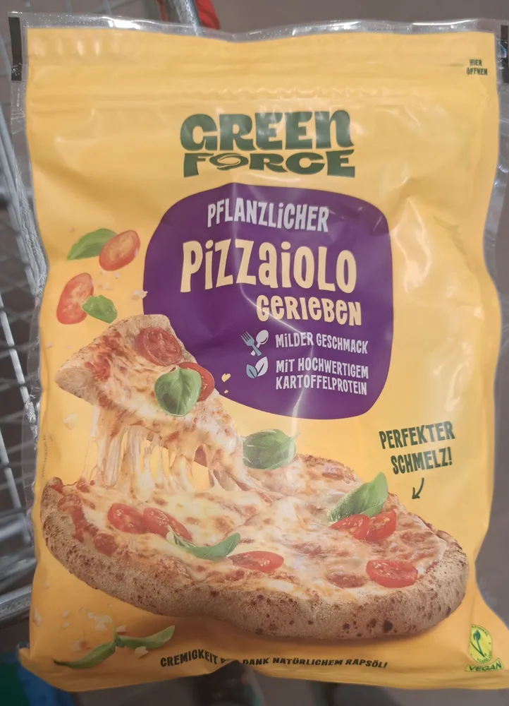 pflanzlicher pizzaiolo geriebe