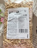 Erdnusskerne geröstet