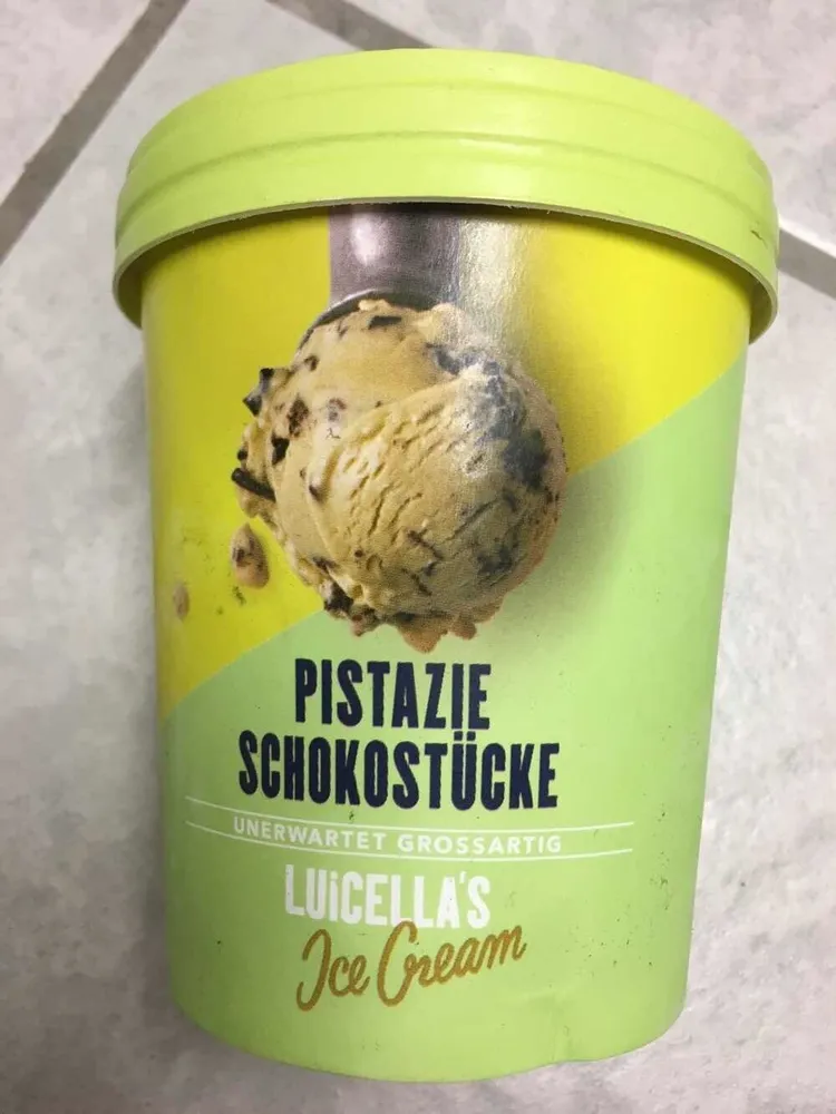 Luicella‘s Ice Cream - Franzbrötchen