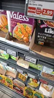 Protein 40g Bites Green Pesto aus Soja und Erbsenprotein.