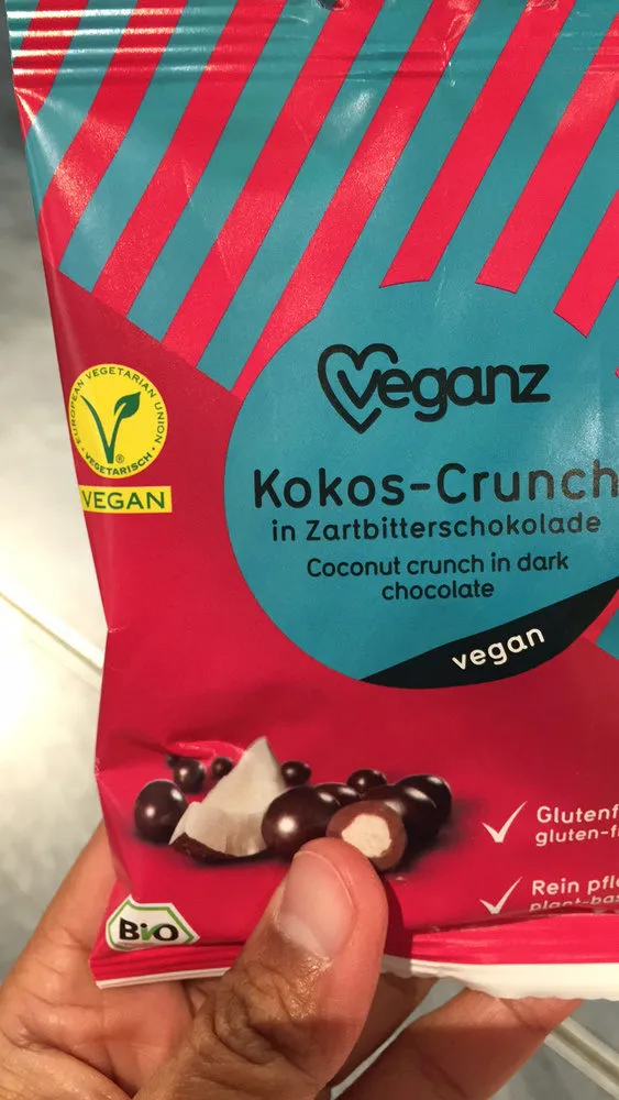 Coconut crunch in dark chocolate