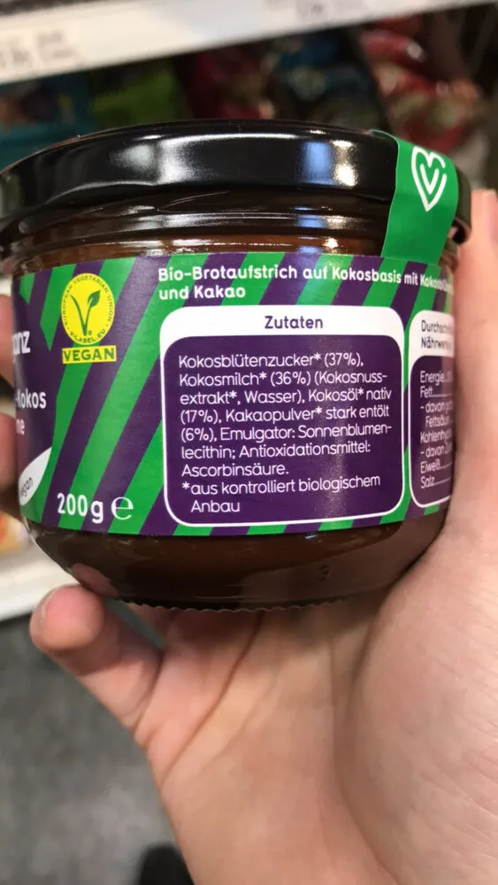 Bio-Brotaufstrich auf Kokosbasis mit Kakao