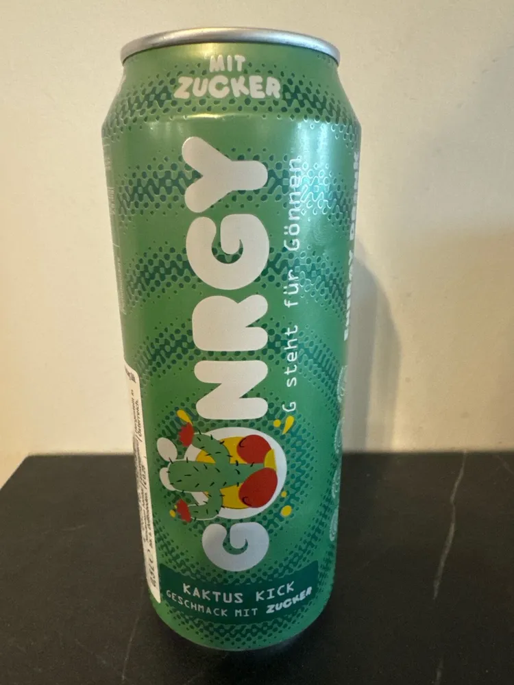 Gönrgy kaktus kick