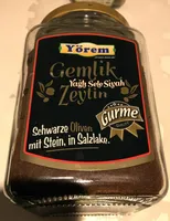 Schwarze Oliven mit Stein, ein Salzlake