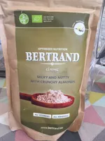 milky and nutty with crunchy almonds
