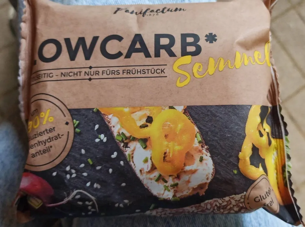Low carb Semmel