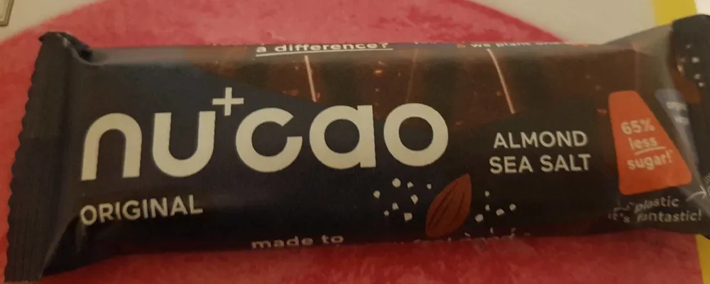 Nu+ cao Almond sea salt