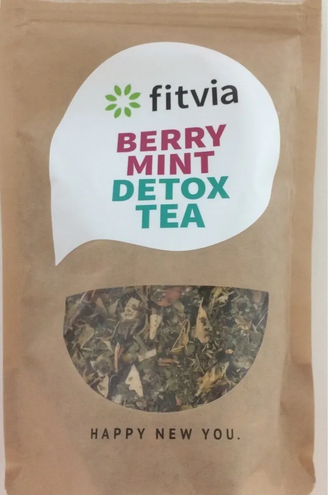 Berry mint detox tea