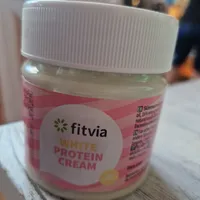 White protein cream