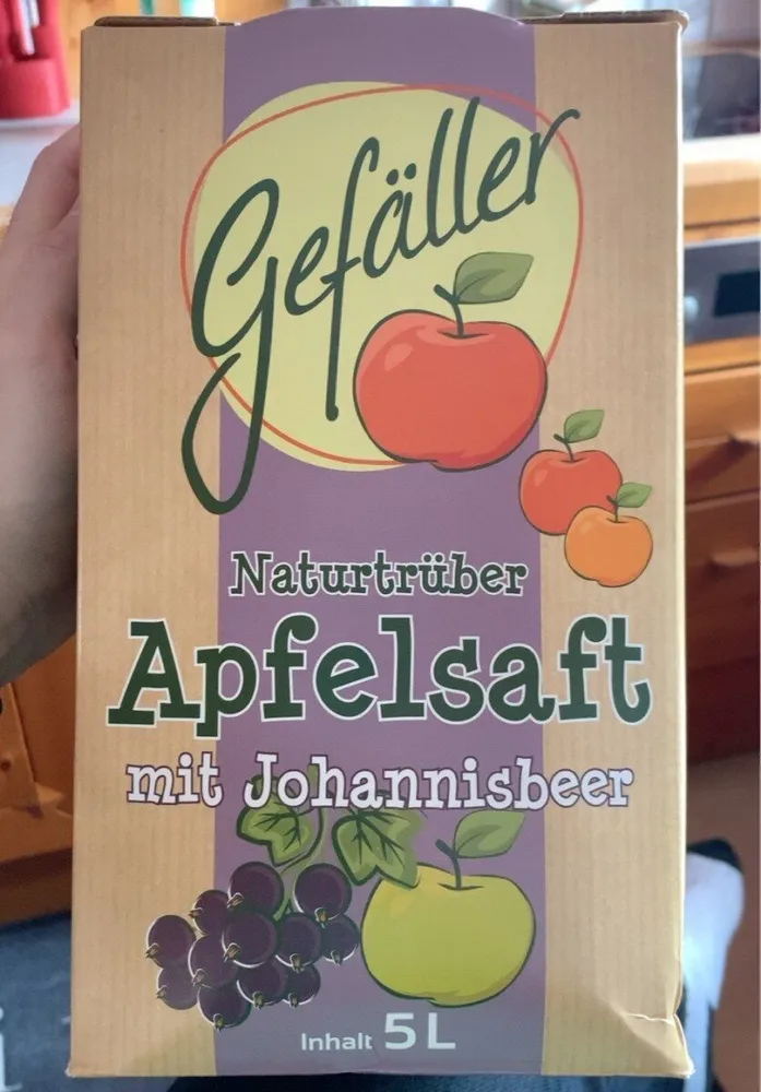 Apfelsaft mit Johannisbeer