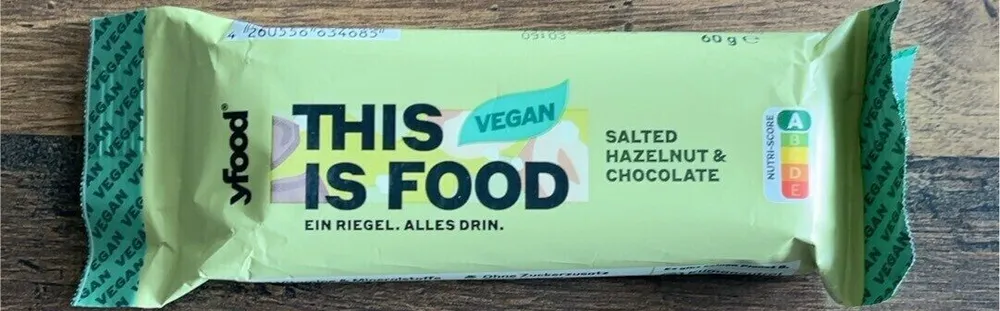 This is food vegan barre chocolat noisettes salees
