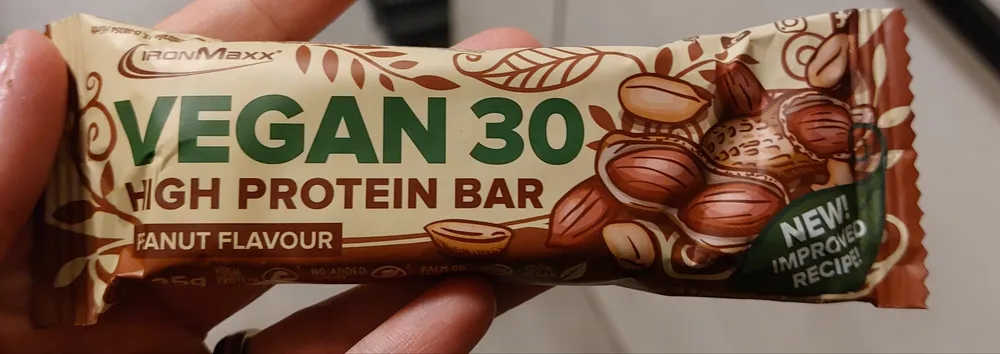 vegan 30 High Protein Bar Peanut Flavour