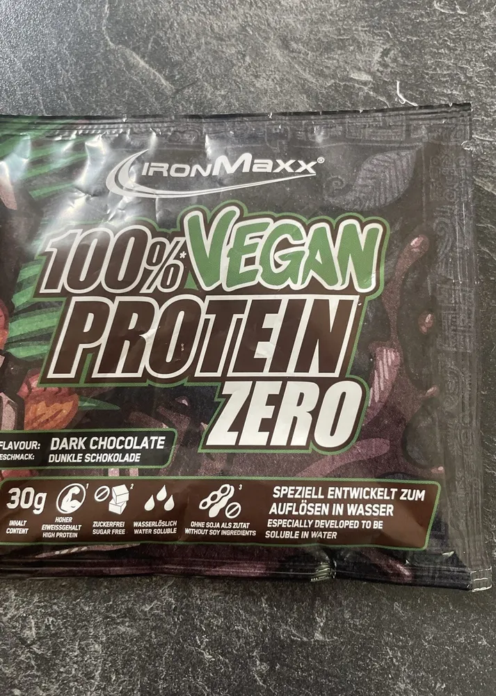 100% Vegan Protein Dark Chocolate