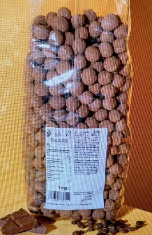 Grains de café enrobage chocolat et cacao en poudre