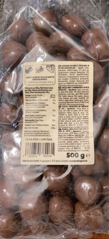 Fraises lyophilisées au chocolat au lait