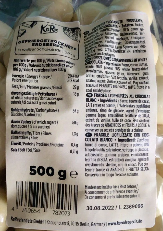 Gefriergetrocknete Erdbeeren in weißer Schokolade