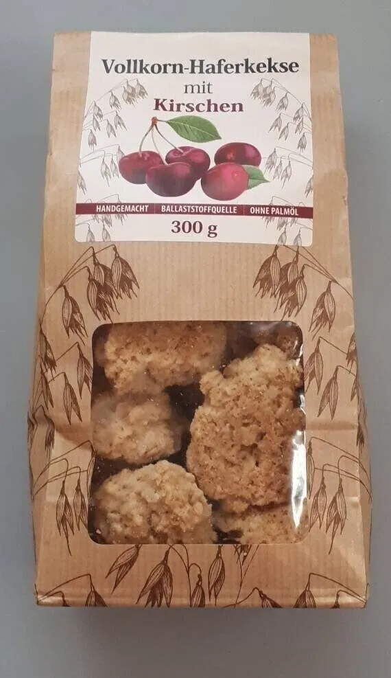 Vollkorn-Haferkekse mit Kirschen