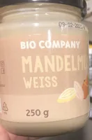 Mandelmus weiss