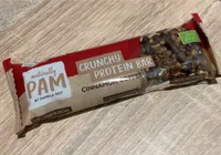 Crunchy protein bar
