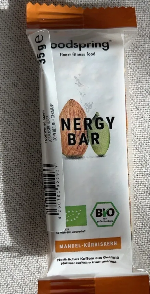 Energy bar mandorle, anacardi e semi di zucca