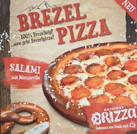 Brezel-Pizza Salami