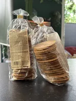 Hauchdünne Cracker