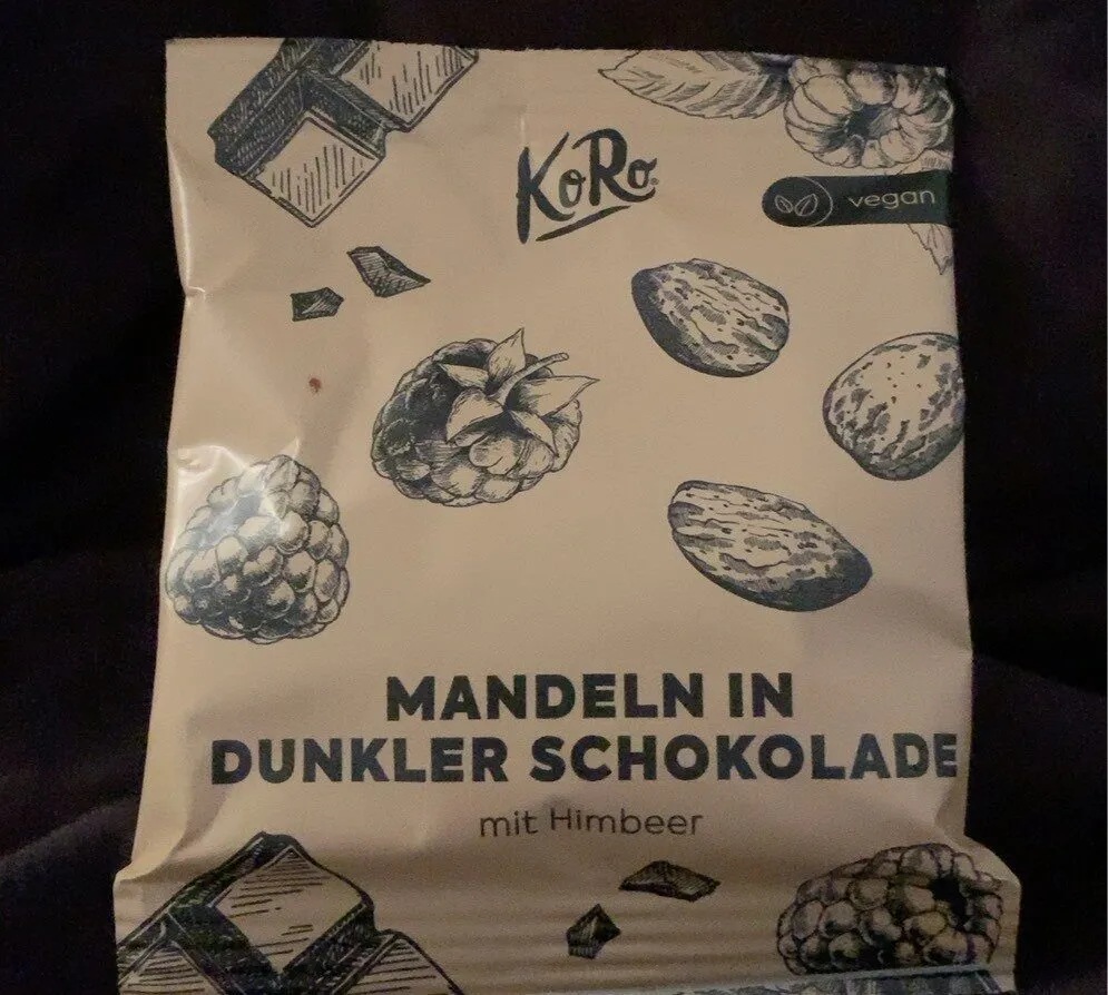 Mandeln in dunkler Schokolade mit Himbeer