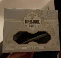 Medjoul dates