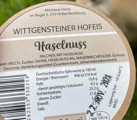 Haselnuss Eis