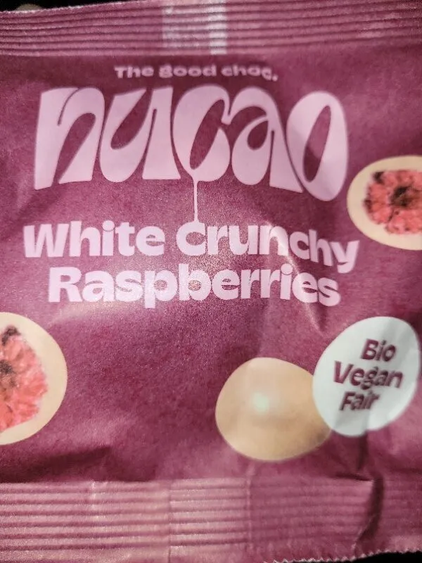 Nucao White Crunchy Raspberries